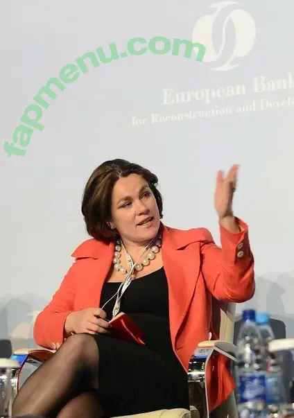 Local TV Presenters nude photo #0204 (BustyBrigade / RavNandraITV / Weather Girls / thelauraschweizer)