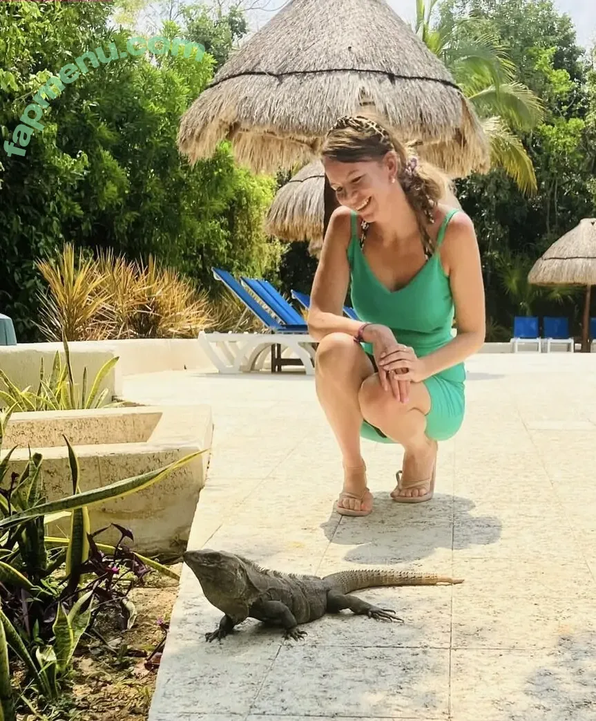 Local TV Presenters nude photo #0640 (Weather Girls / thelauraschweizer)