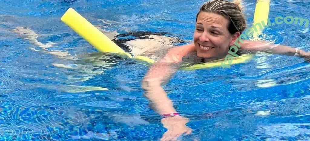 Local TV Presenters nude photo #0679 (BustyBrigade / RavNandraITV / Weather Girls / thelauraschweizer)