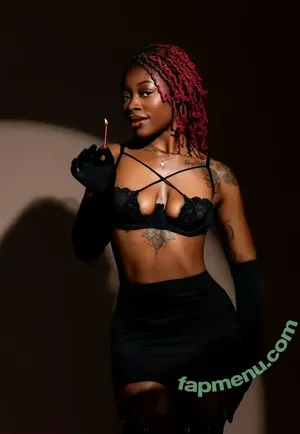 Locdbree / breebxby / briahnafit nude photo #0006