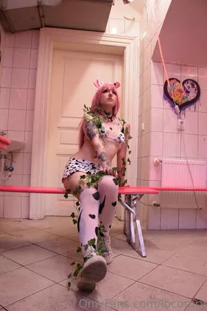 locorory / LocororyUwU / locorory.png nude photo #0114