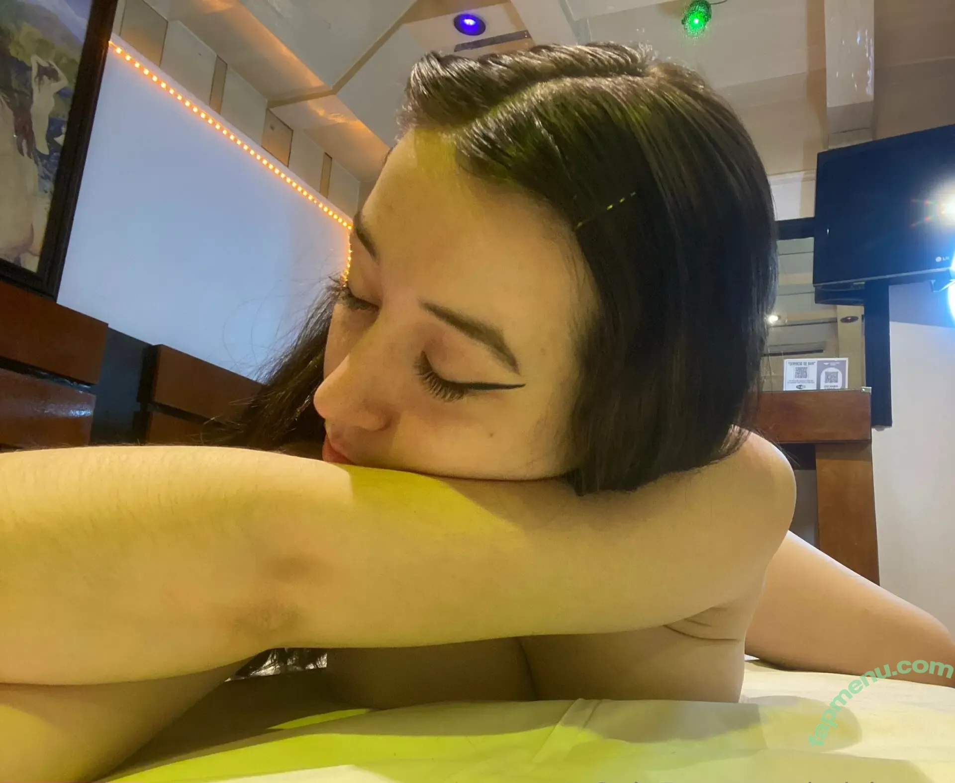 lodybeme nude photo #0023 (lodybeme)