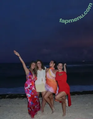 Logan Rae Hill / Taylor Hill's sister / loganrae_hill nude photo #0054