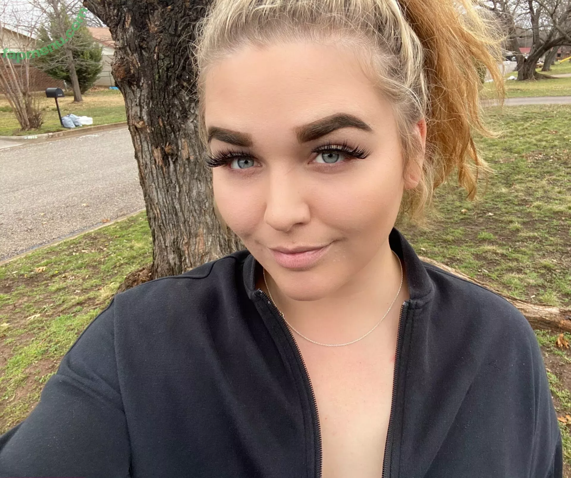 loganmilf nude photo #0029 (_loganwills)