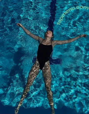 Lois Toulson / lois_mae / lois_toulson nude photo #0050