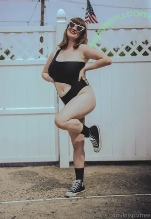  nude photo #0004