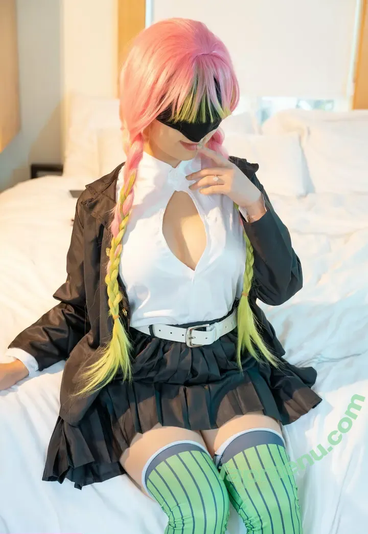 lol1pop99 nude photo #0160 (lol1pop99)