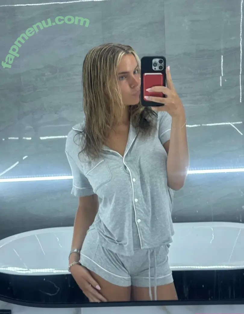 lola.bellexo nude photo #0005 (olabelle_b)