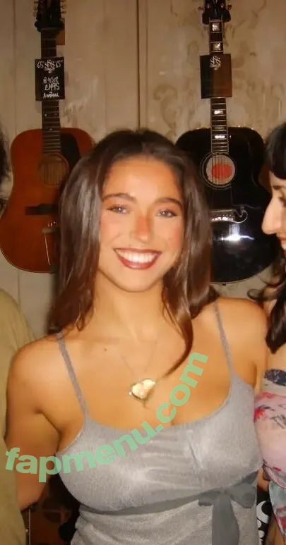 Lola Consuelos nude photo #0027 (theyoungestyung)