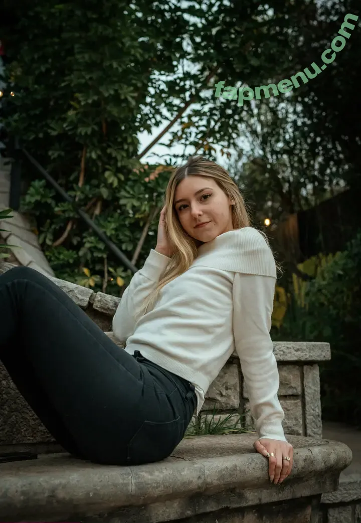 lola.elfie nude photo #0042 (alfieloveslola)