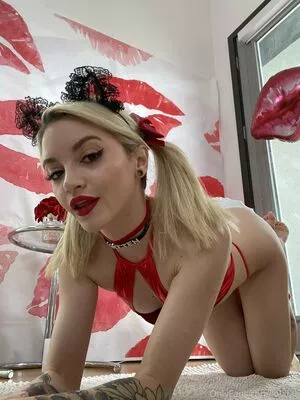 Lola Fae / LolaFaeXXX / dominalolafae / lolafae nude photo #1593