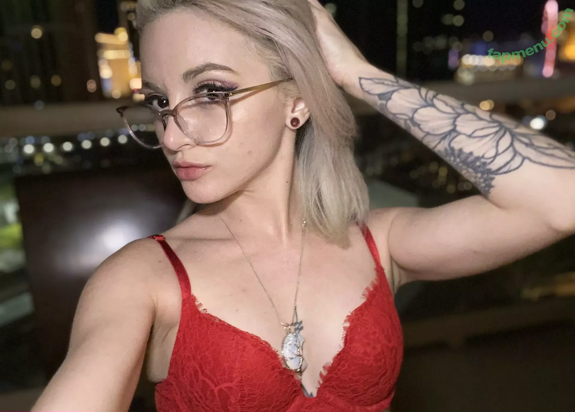 Lola Fae nude photo #1225 (LolaFaeXXX / dominalolafae / lolafae)