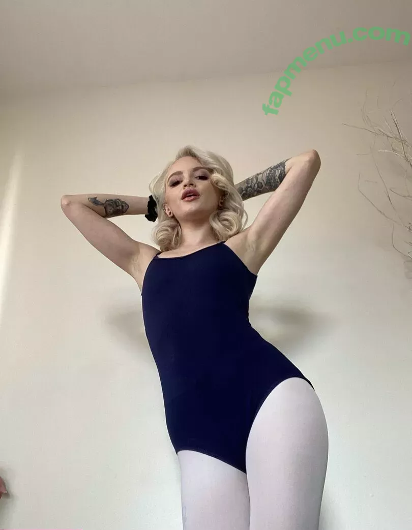 Lola Fae nude photo #1290 (LolaFaeXXX / dominalolafae / lolafae)