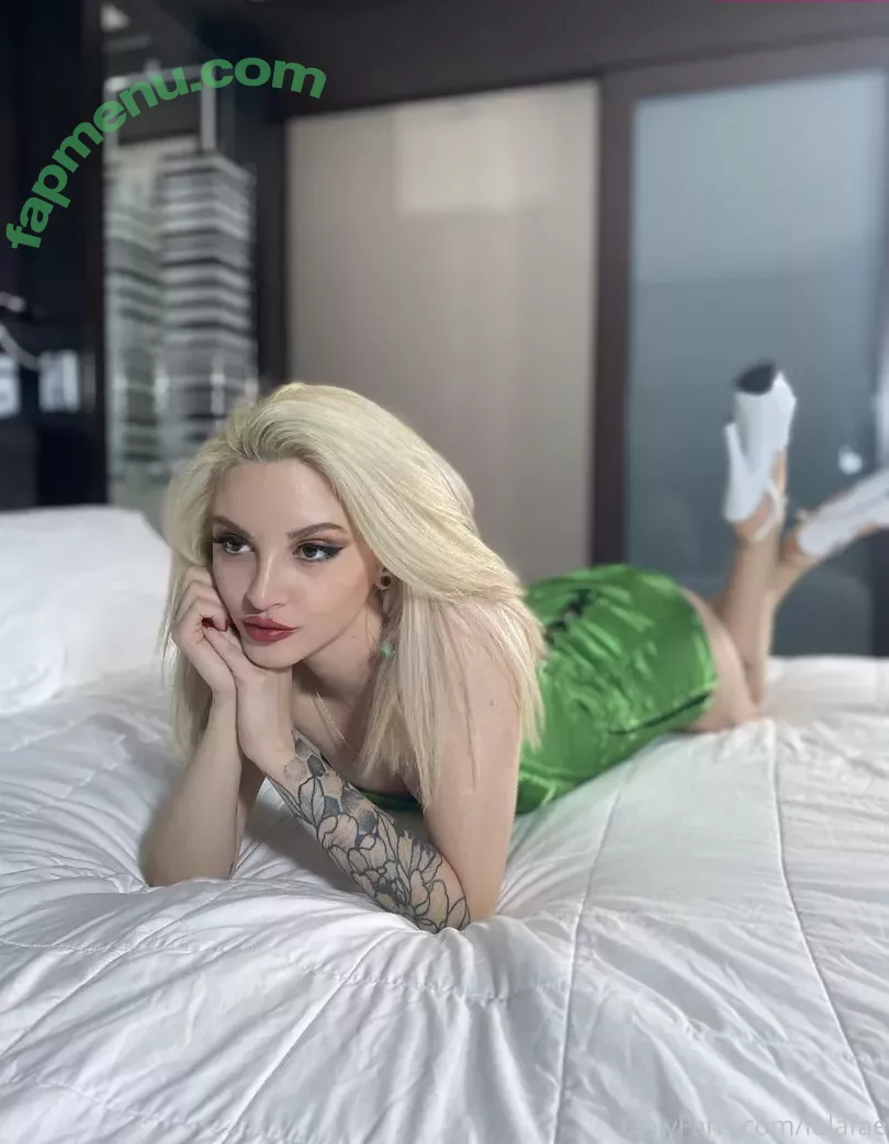 Lola Fae nude photo #1382 (LolaFaeXXX / dominalolafae / lolafae)