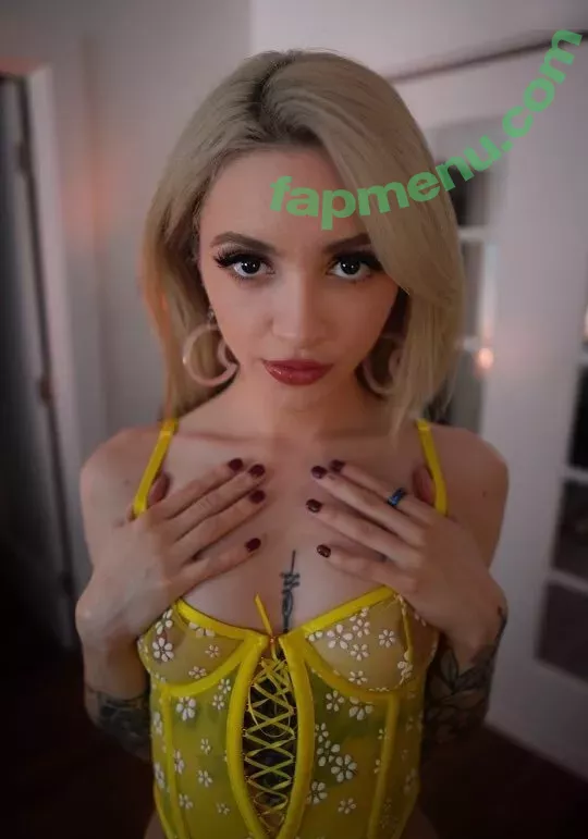 Lola Fae nude photo #1693 (LolaFaeXXX / dominalolafae / lolafae)