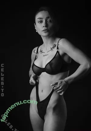 Lola Gaiaa / Glamorandus / lola.gaiaa / lolagaiaa nude photo #0071