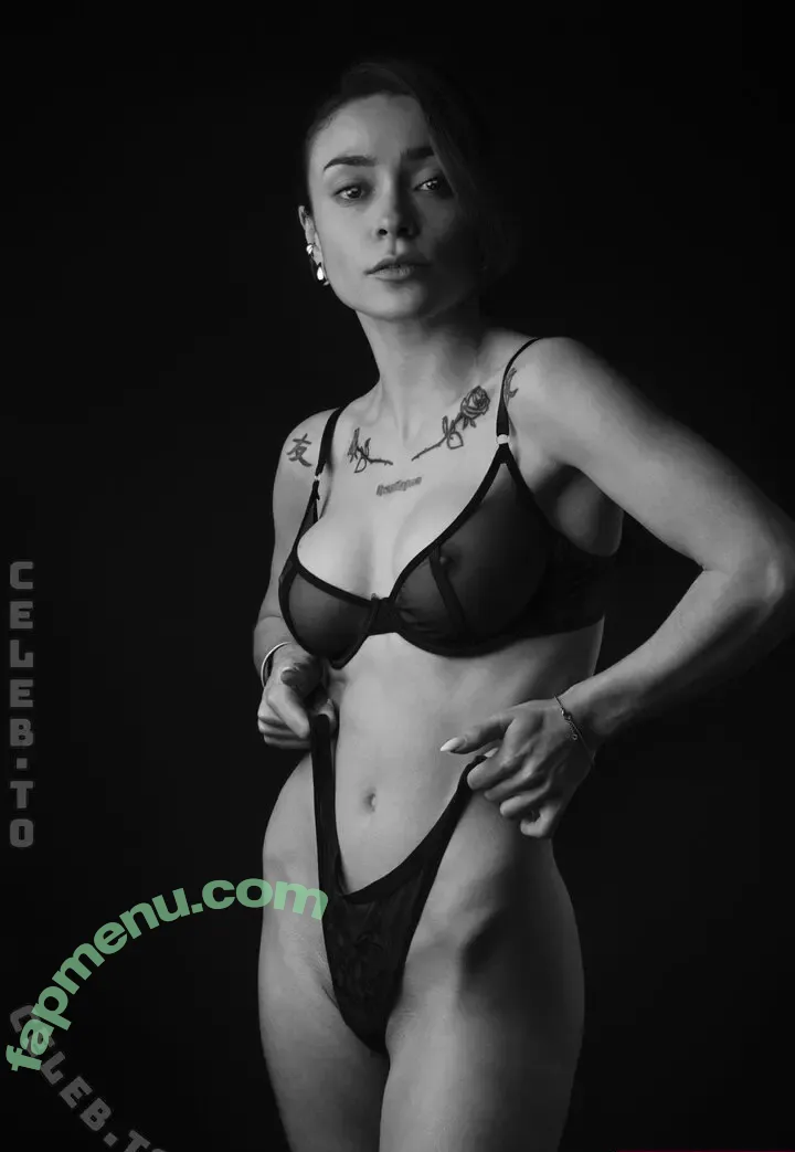 Lola Gaiaa nude photo #0071 (Glamorandus / lola.gaiaa / lolagaiaa)