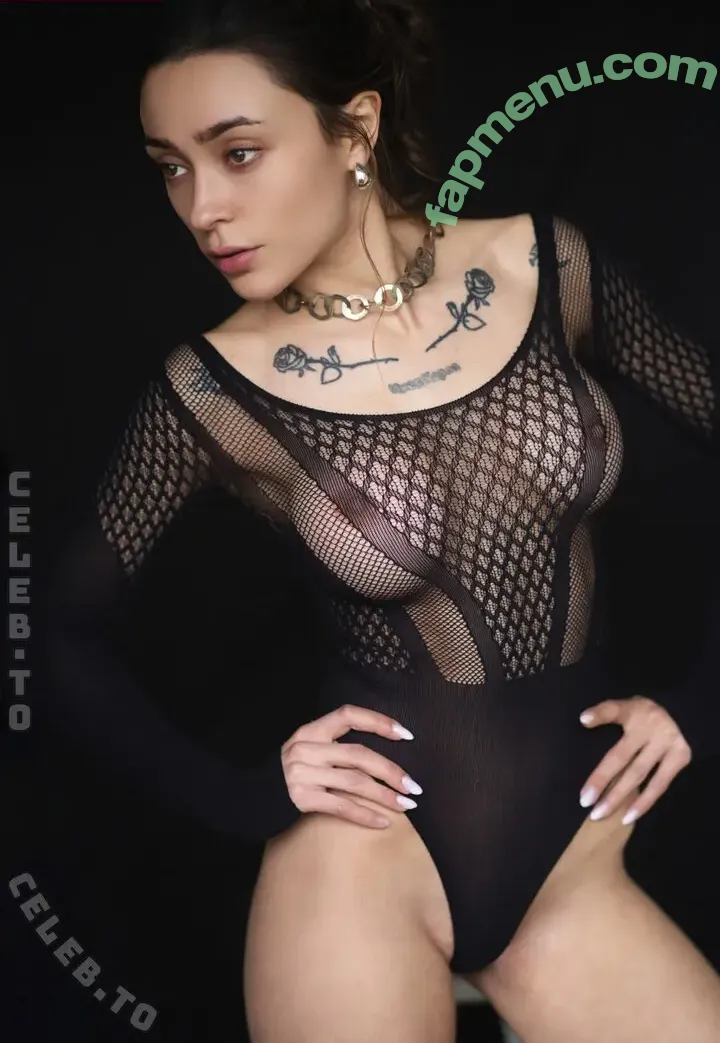 Lola Gaiaa nude photo #0110 (Glamorandus / lola.gaiaa / lolagaiaa)