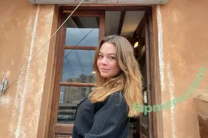 lola-sophie / lolasophie_newyork nude photo #0083