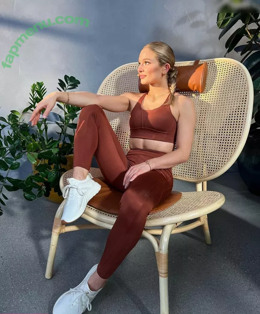 Lola Weippert nude photo #0477 (lolaweippert)