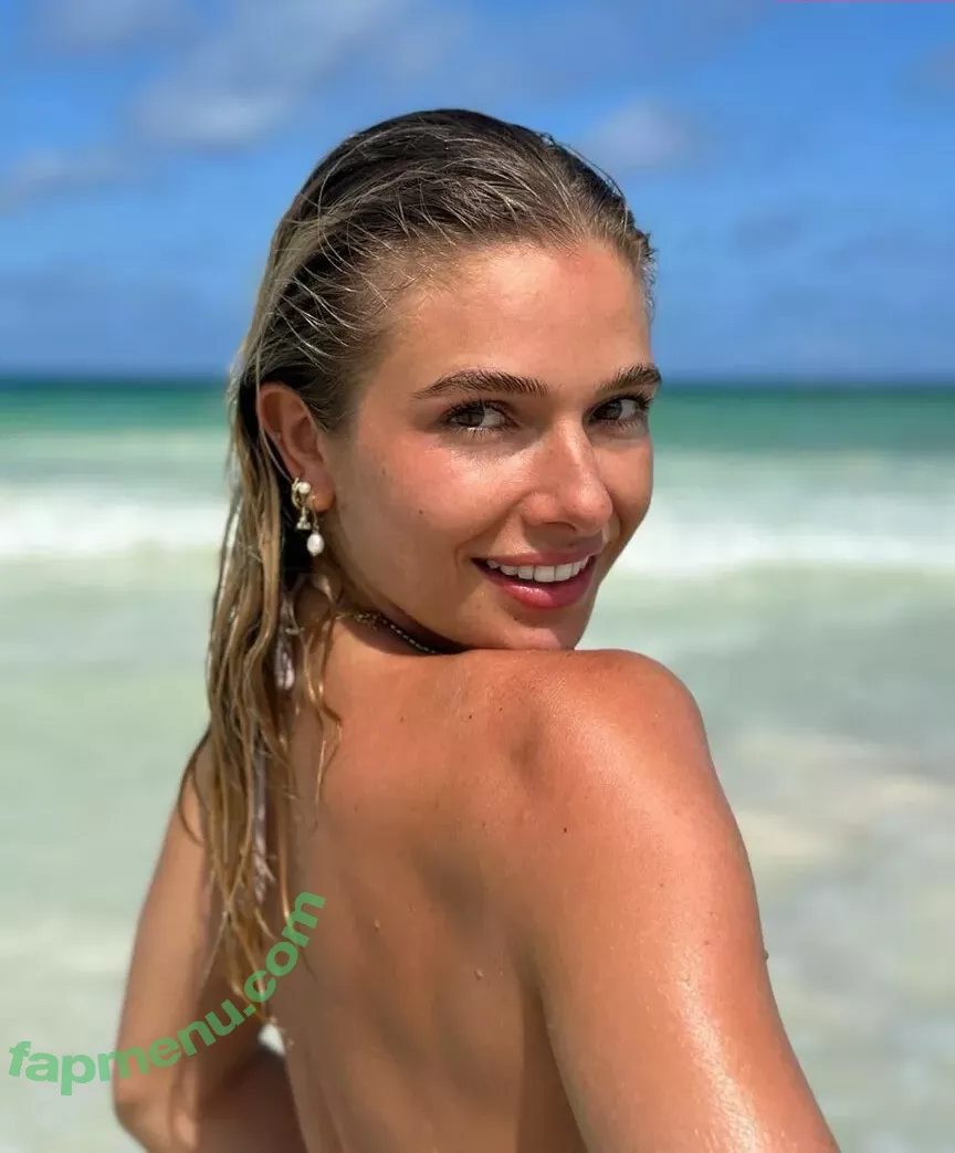 Lola Weippert nude photo #0536 (lolaweippert)