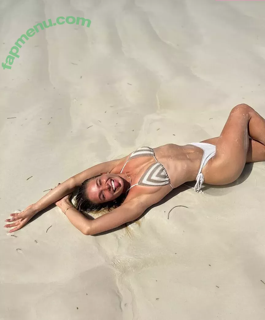 Lola Weippert nude photo #0538 (lolaweippert)