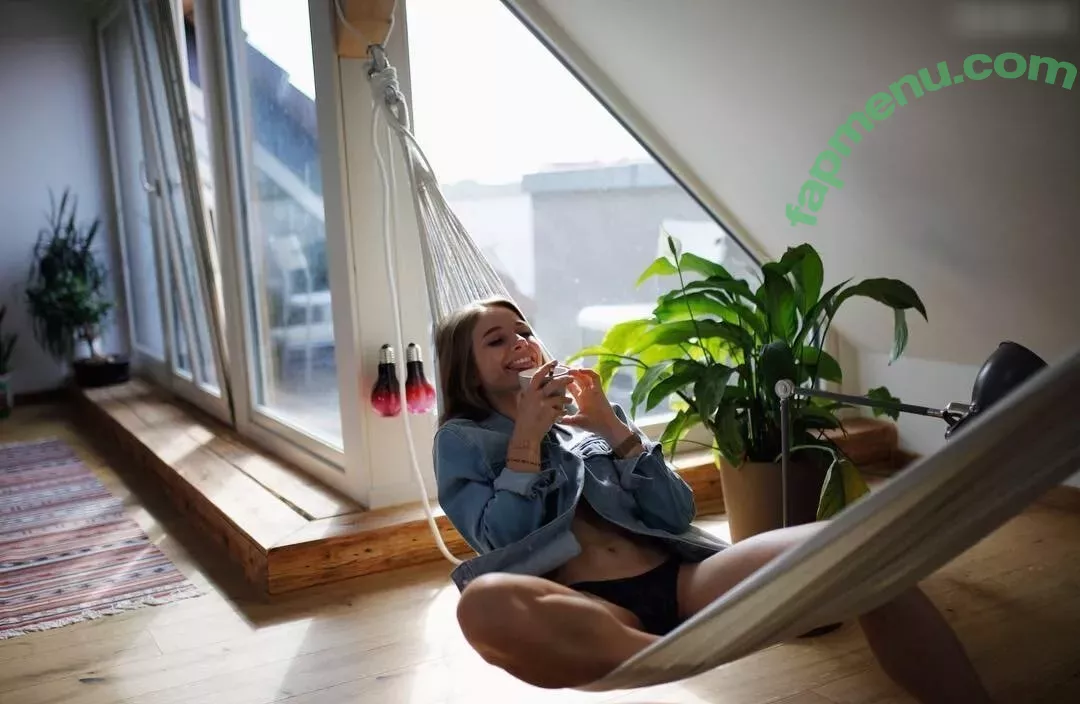 Lola Weippert nude photo #0633 (lolaweippert)