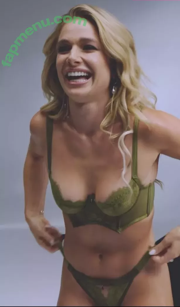 Lola Weippert nude photo #0851 (lolaweippert)