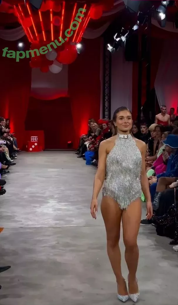 Lola Weippert nude photo #0878 (lolaweippert)