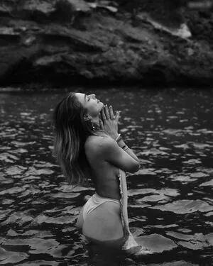 Lola Weippert / lolaweippert nude photo #1023