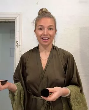 Lola Weippert / lolaweippert nude photo #1076