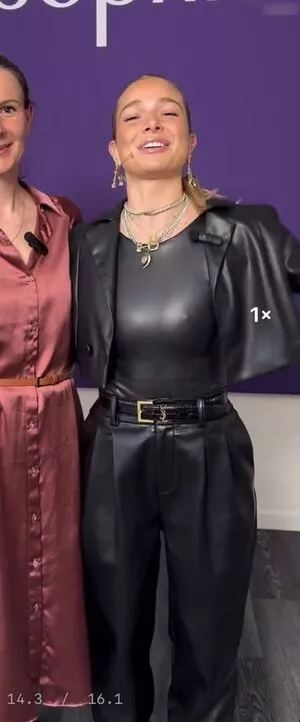 Lola Weippert / lolaweippert nude photo #1088