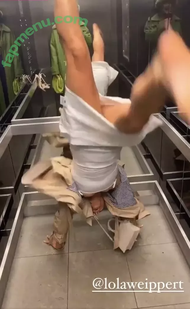 Lola Weippert nude photo #1047 (lolaweippert)