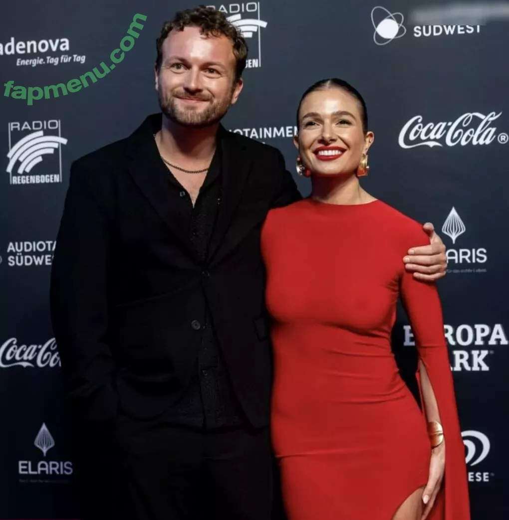 Lola Weippert nude photo #1048 (lolaweippert)