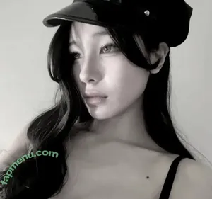 Lolaaasaur / animewifey_ / animewifey__ / louprival nude photo #0088