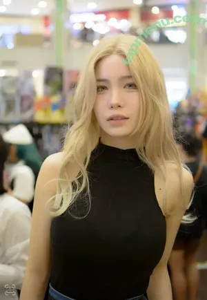 Lolaaasaur / animewifey_ / animewifey__ / louprival nude photo #0095
