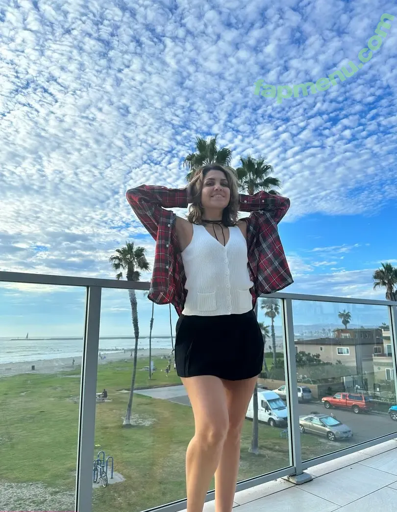 lolacheekstv nude photo #0007 (lolacheekstv)