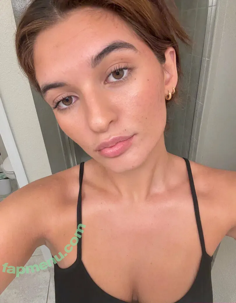 loladreamz nude photo #0067 (loladreamz)