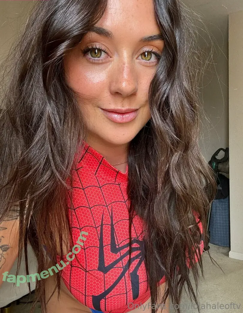 lolahaleoftv nude photo #0021 (lolahaleoftv)