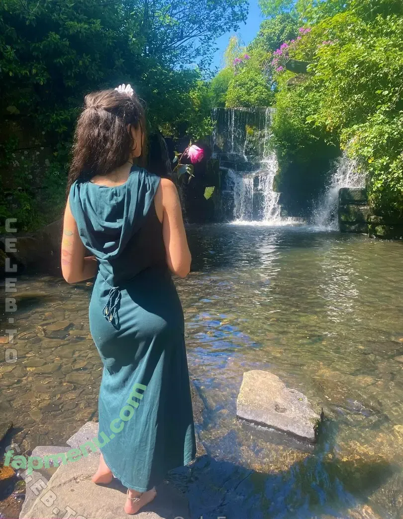 lolahippy nude photo #0297 (lolasrosebud / lolawildhippy)