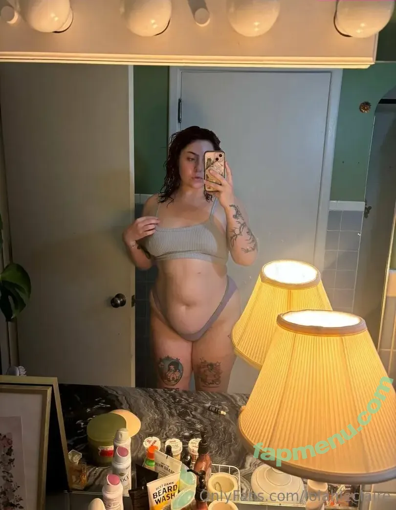 lolahleclaire nude photo #0492 (lolahleclaire)