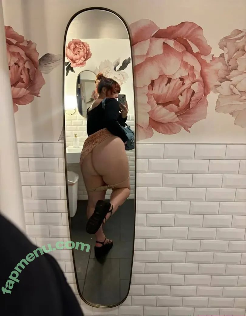 lolahleclaire nude photo #0504 (lolahleclaire)