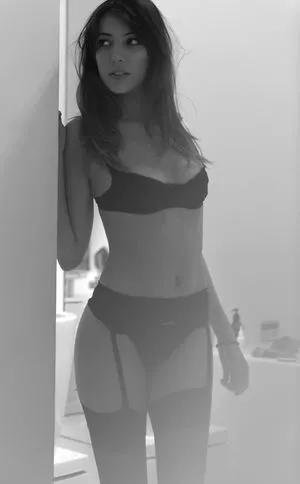  nude photo #0001