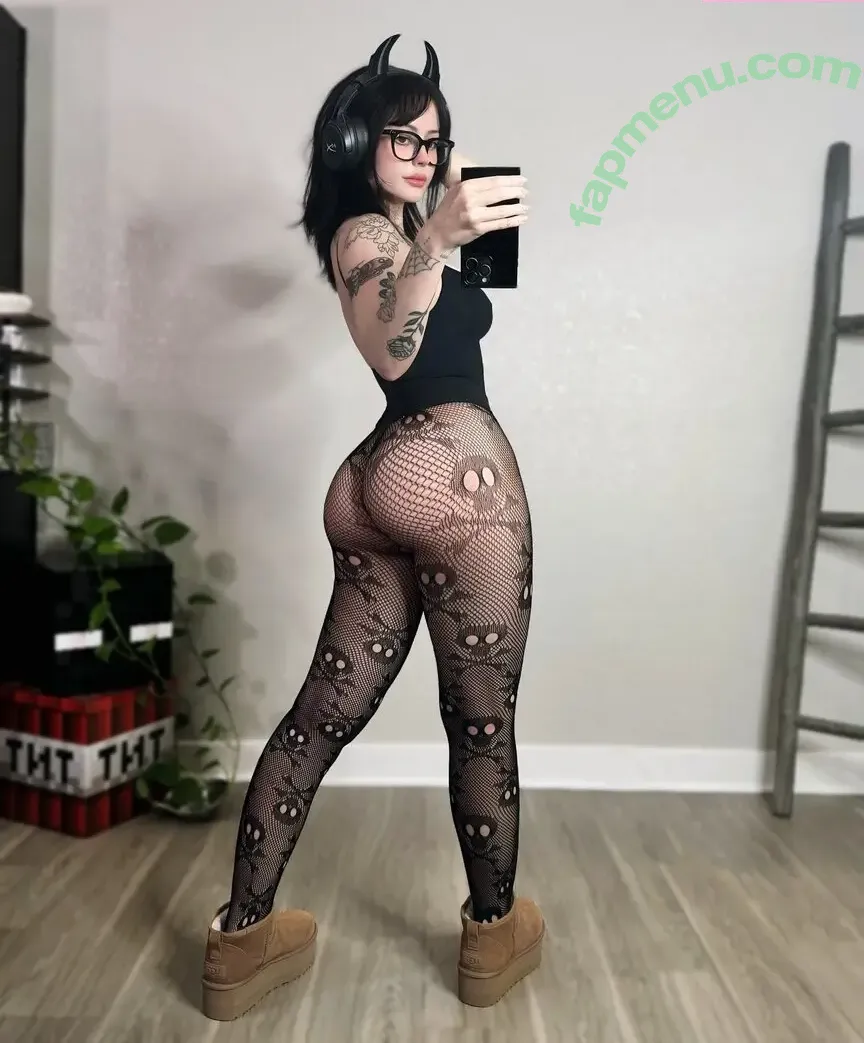 Lolaknivesxz nude photo #0213 (lola.blades / lolagoth / lolaminavip)