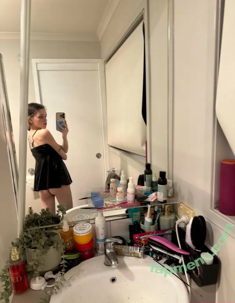 lolalace9 nude photo #0041 (lolalace9)