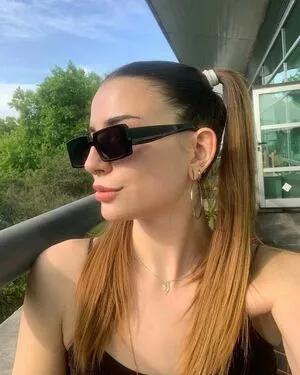 lolalala23 / lolala23 nude photo #0011