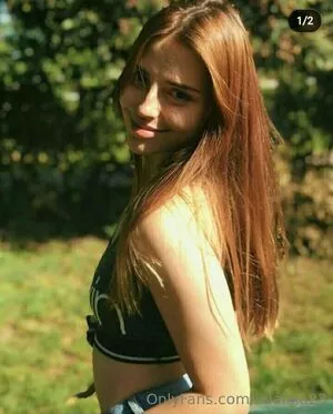 lolalala23 / lolala23 nude photo #0043