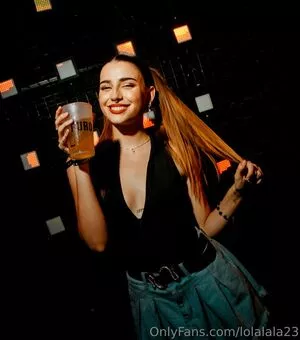 lolalala23 / lolala23 nude photo #0063