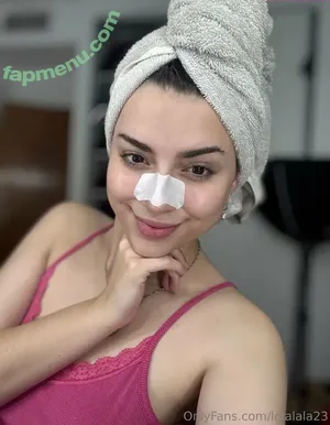 lolalala23 / lola.lalala23 nude photo #0825