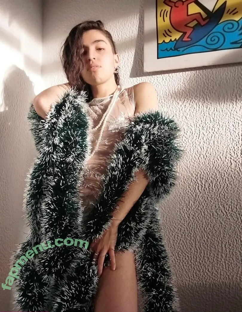 lolalustt nude photo #0001 (lylalustt)